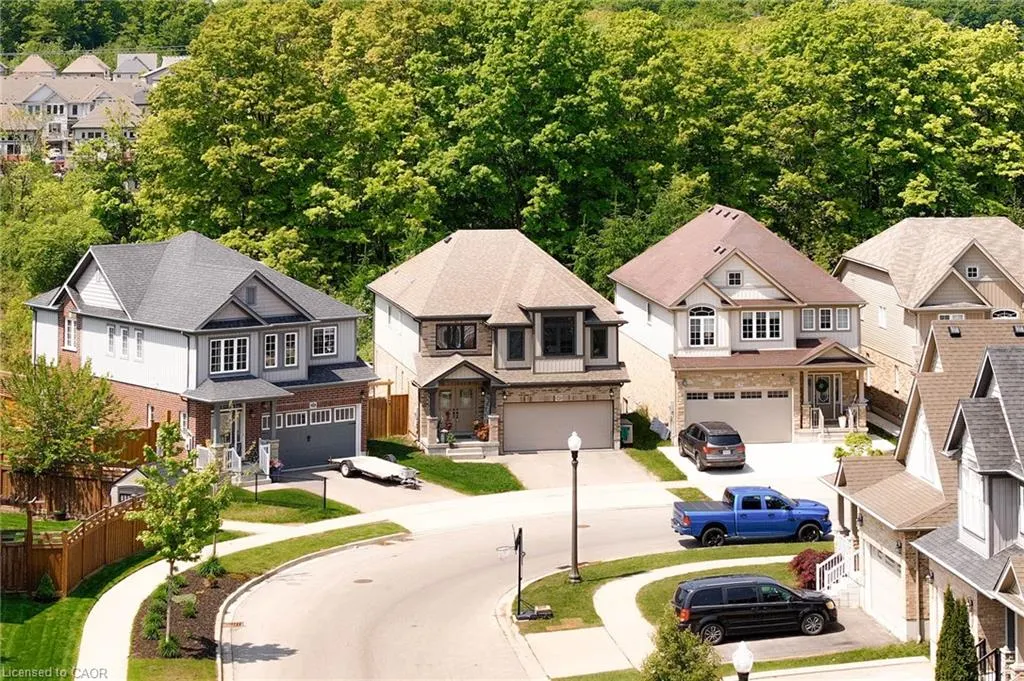 288 Steepleridge Street