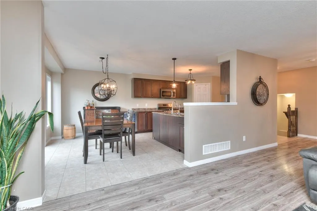 288 Steepleridge Street