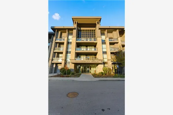 35 Southshore Crescent, #228