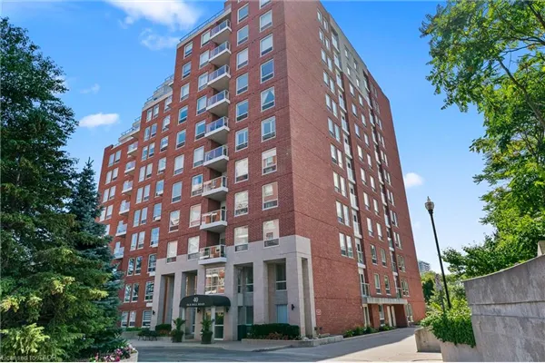 40 Old Mill Road, #103