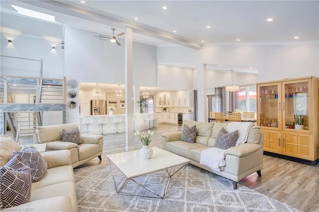3263 Guyatt Road