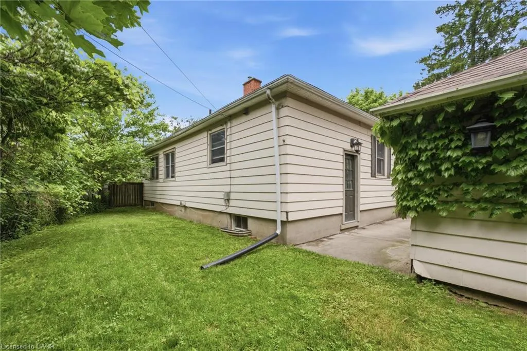 16 Carrington Court