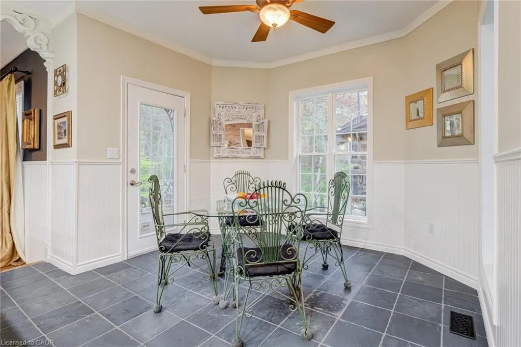 1097 Mineral Springs Road