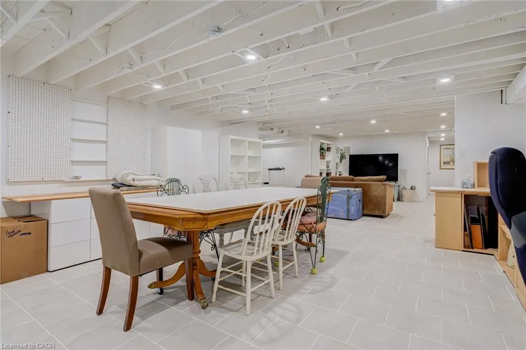 1097 Mineral Springs Road