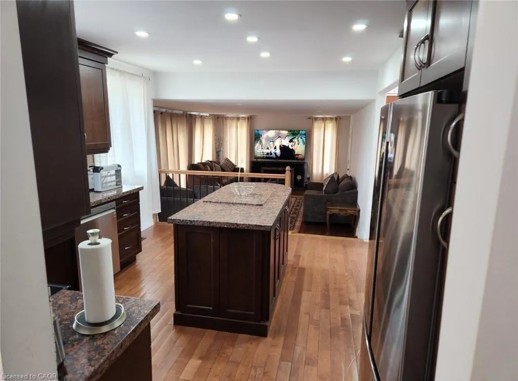 867 & 855 Jerseyville Road W