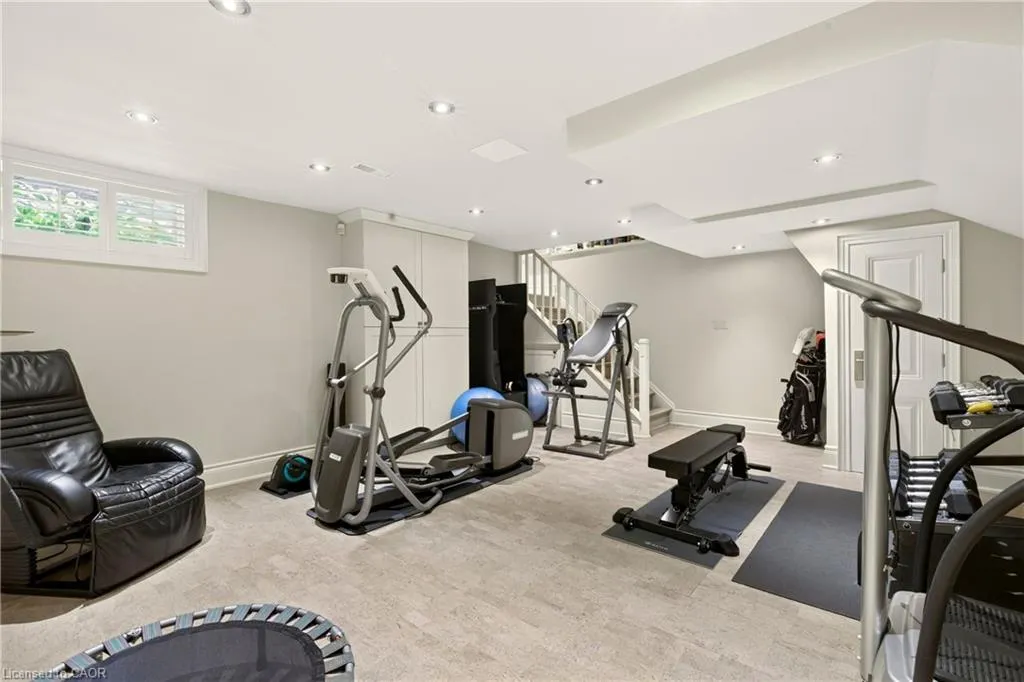 15 Peppertree Crescent