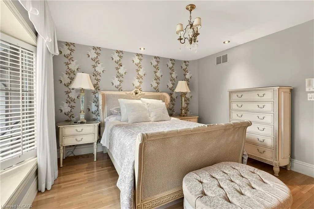 15 Peppertree Crescent