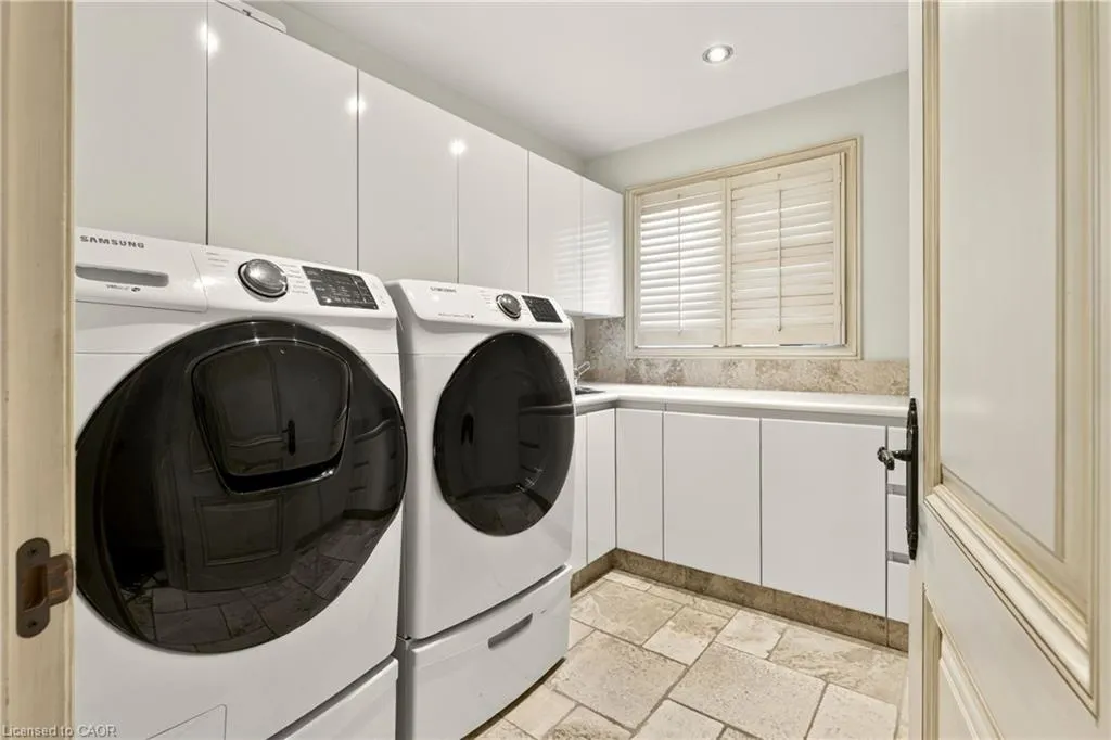 15 Peppertree Crescent