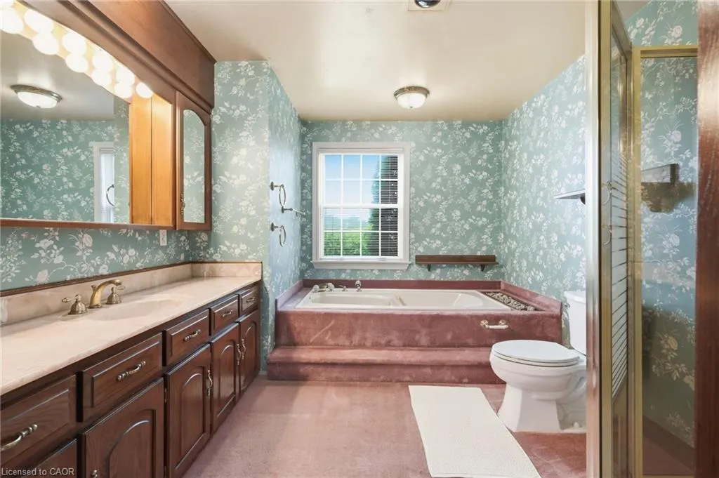 1046 Book Road W