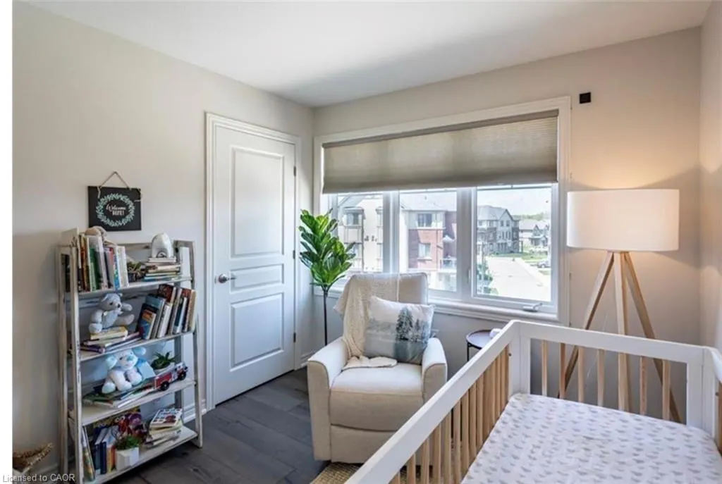 10 Egleston Lane