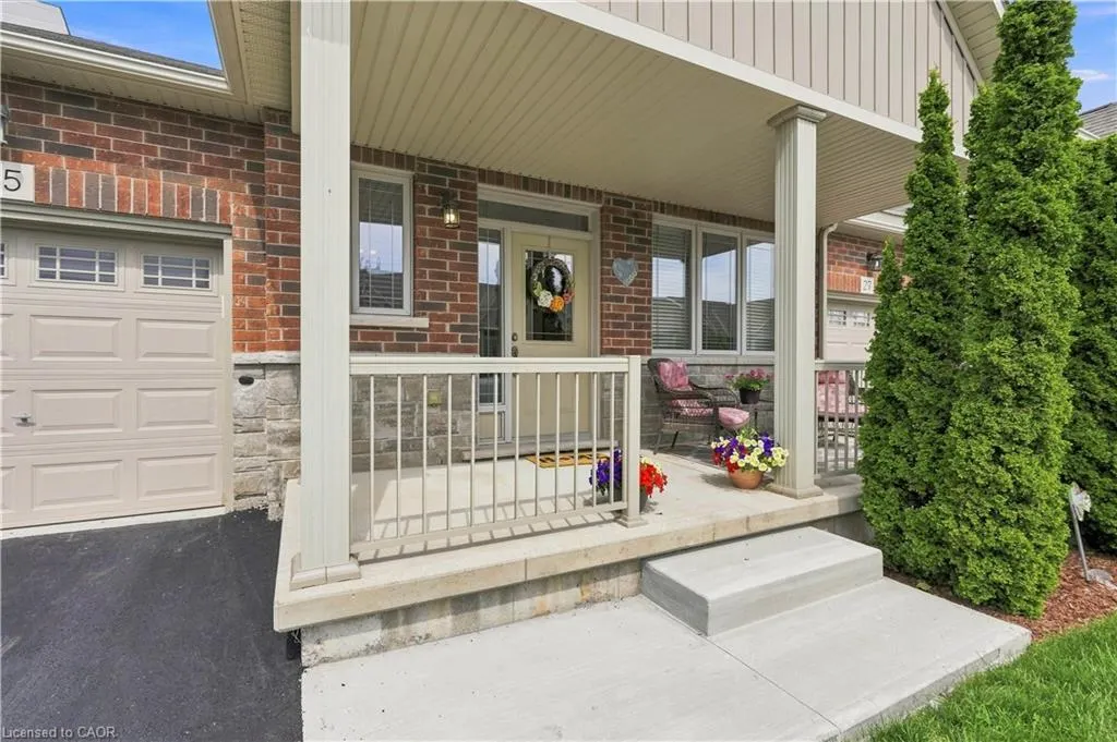 25 Stickland Lane