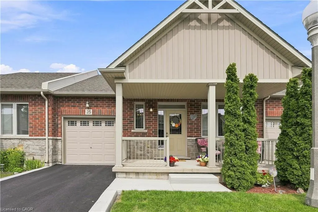 25 Stickland Lane