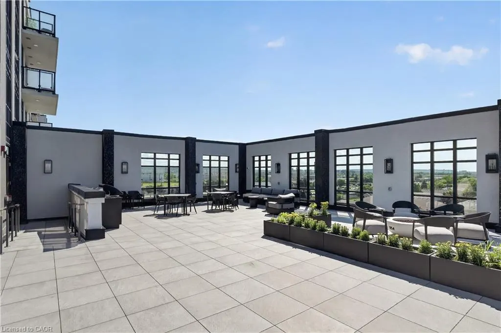461 Green Road #211