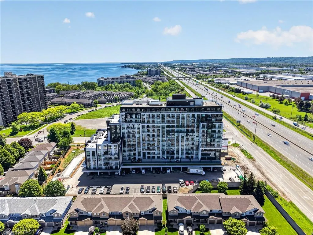 461 Green Road #427
