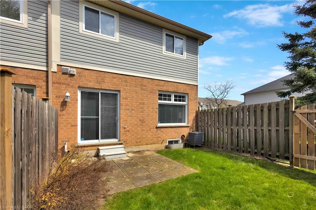 232 Stonehenge Drive #8