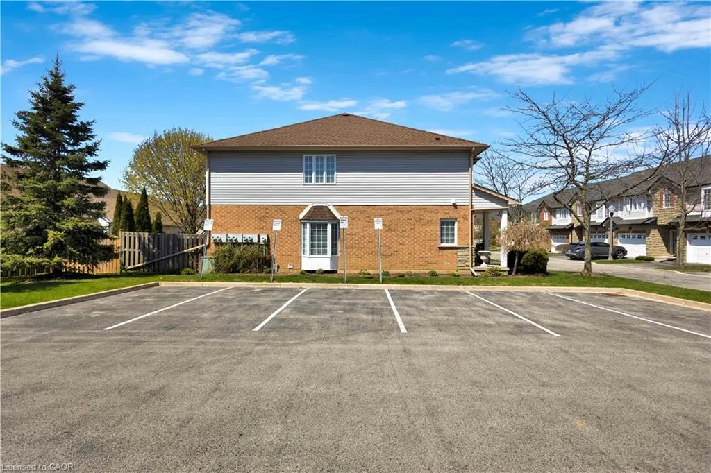 232 Stonehenge Drive #8
