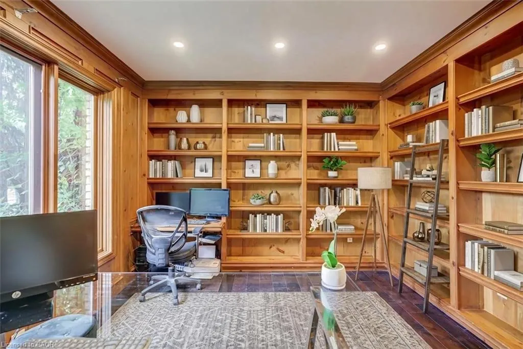 181 Golf Links Road