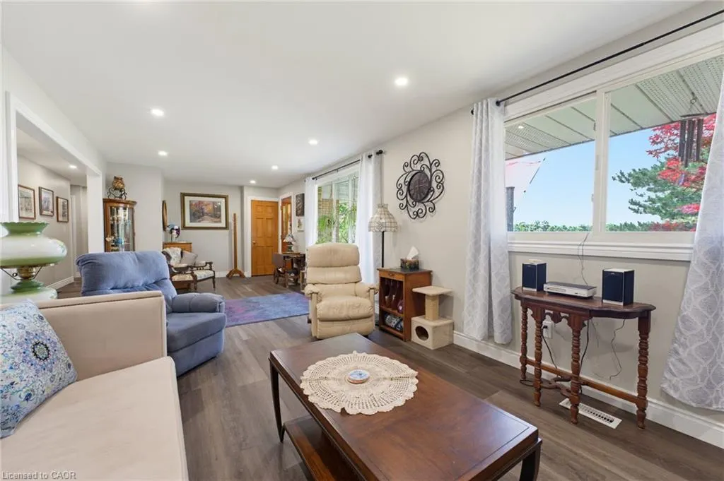 3226 Indian Trail