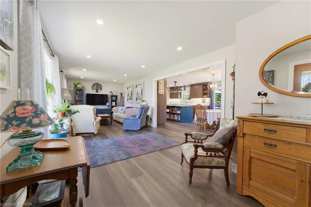 3226 Indian Trail