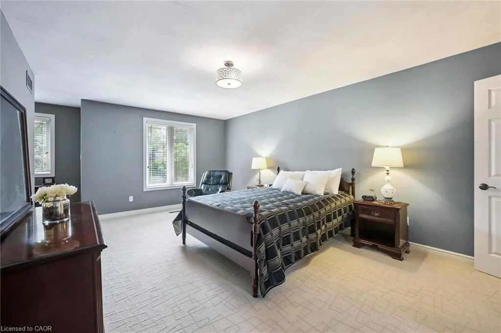 1 Chatterson Drive