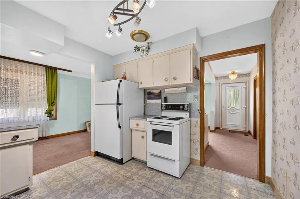 170 Mohawk Road