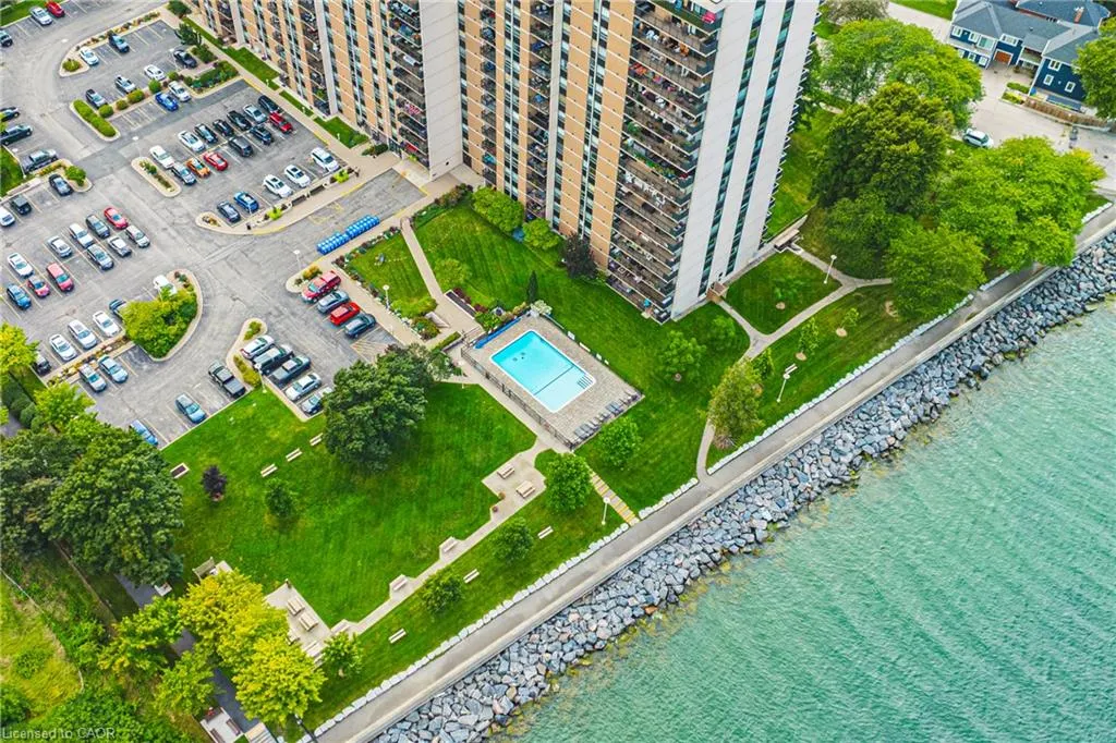 500 Green Road #509