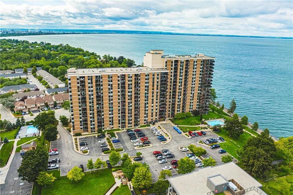 500 Green Road #509