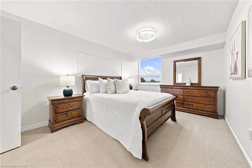 500 Green Road #509
