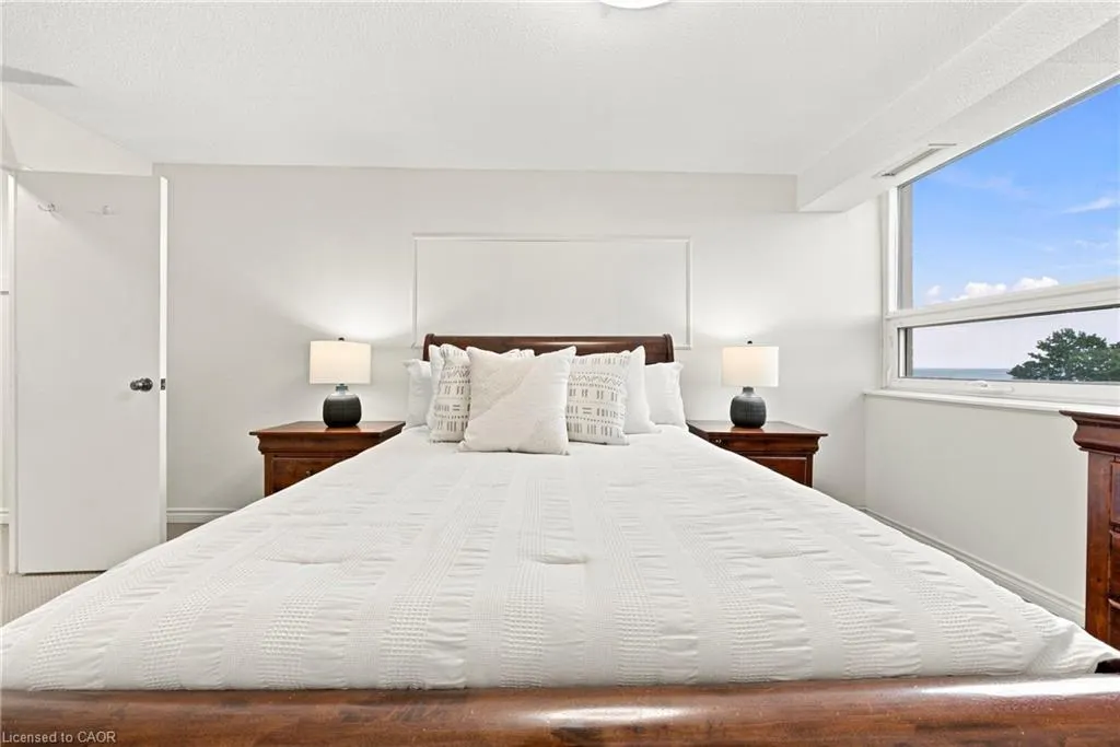 500 Green Road #509
