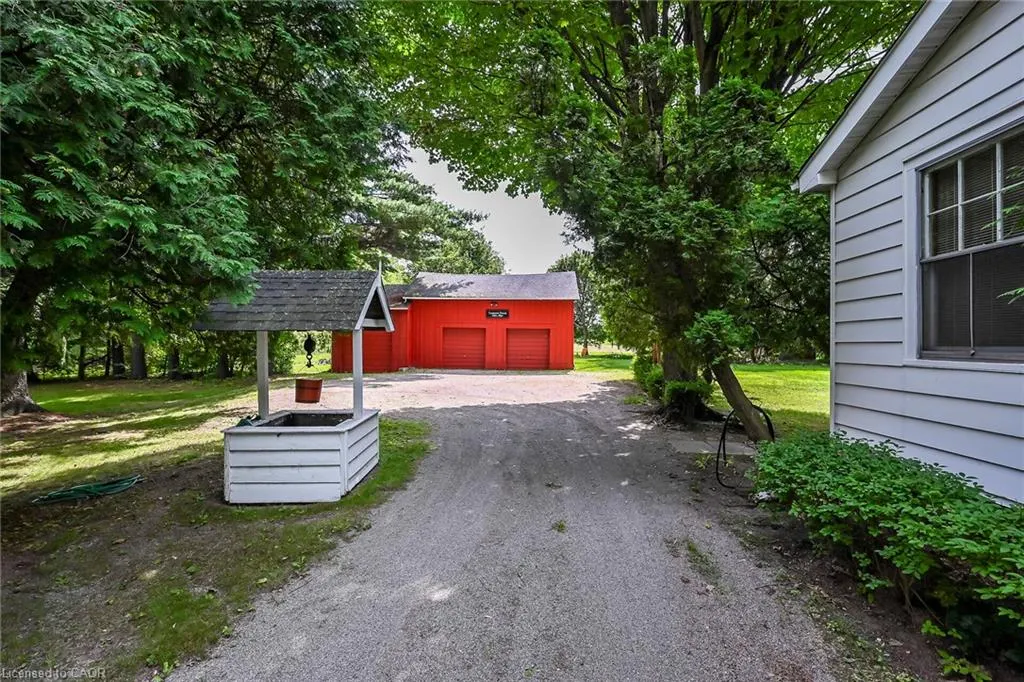 48 Garner Road W
