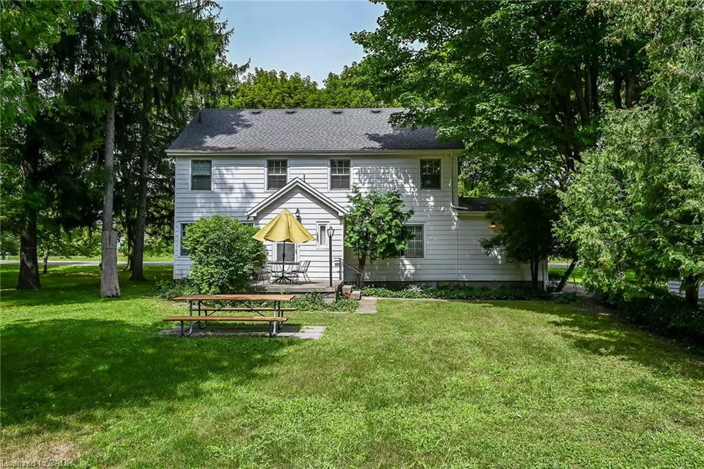 48 Garner Road W
