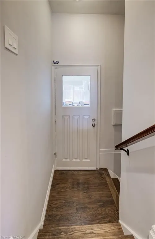 21 Loma Drive
