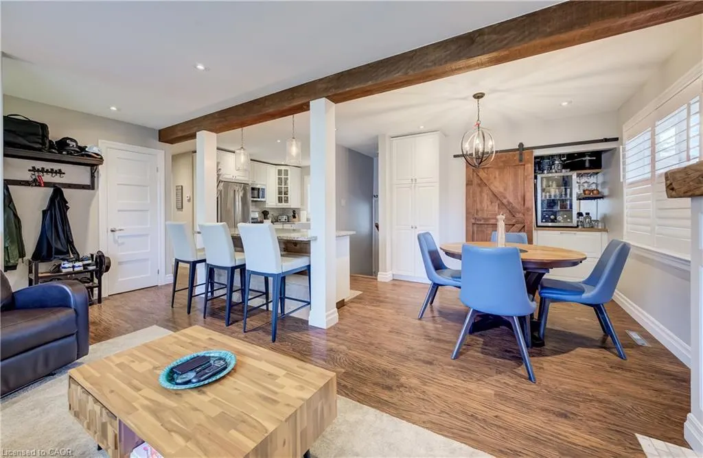 21 Loma Drive