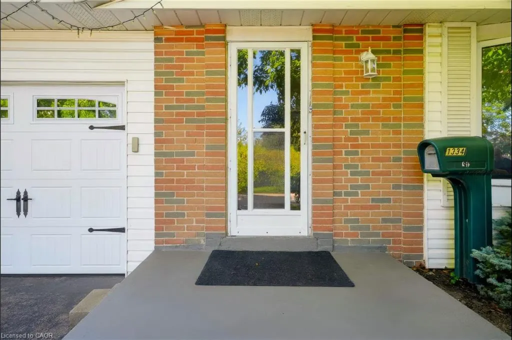 1334 Sycamore Drive