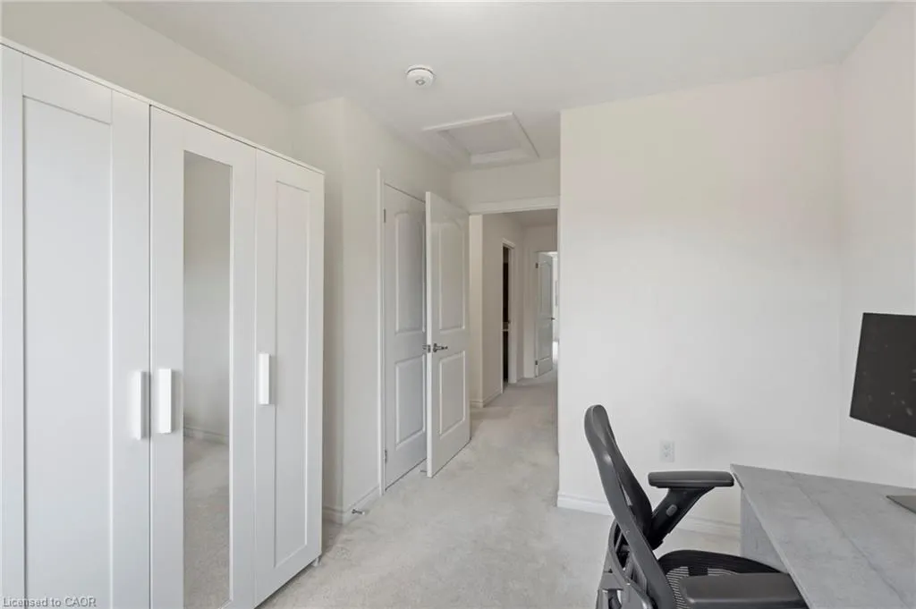305 Garner Road W #68