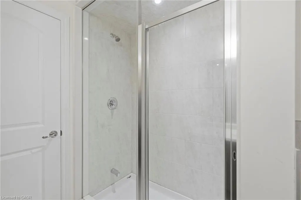 305 Garner Road W #68