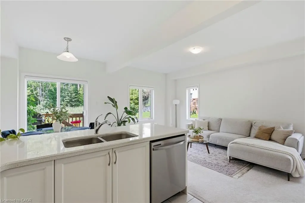 305 Garner Road W #68
