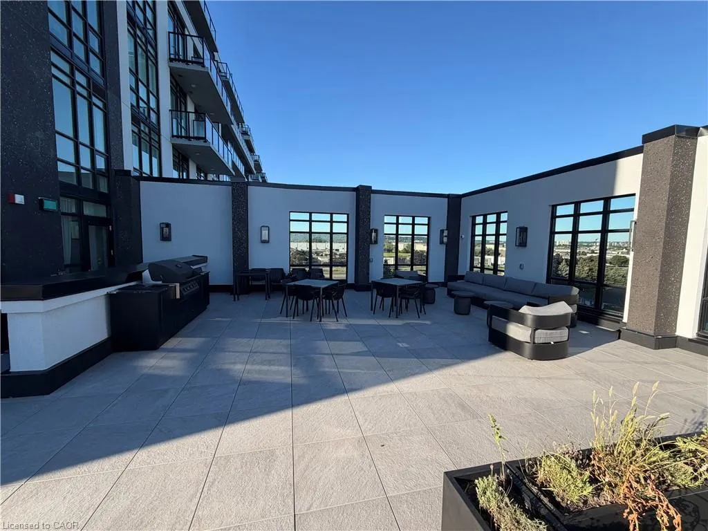 461 Green Road #205