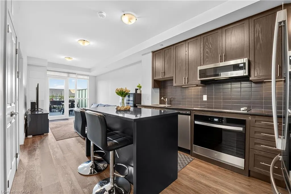 461 Green Road #205