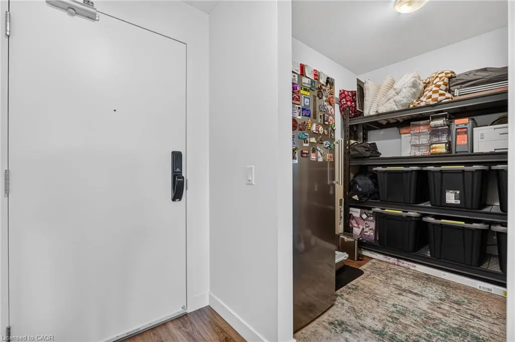 461 Green Road #205