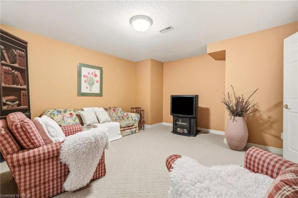 28 Millcreek Court