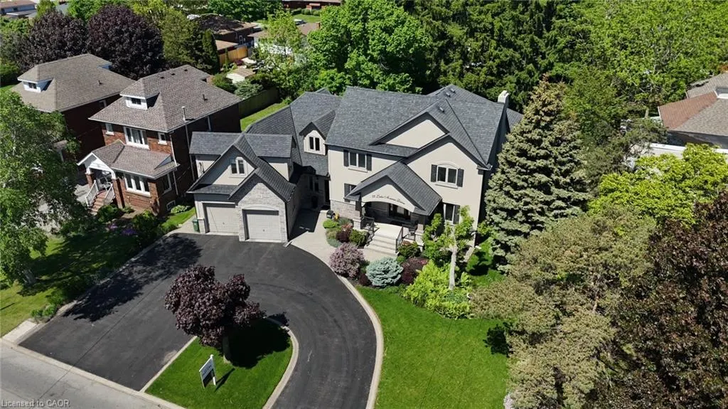 73 Lake Avenue Drive