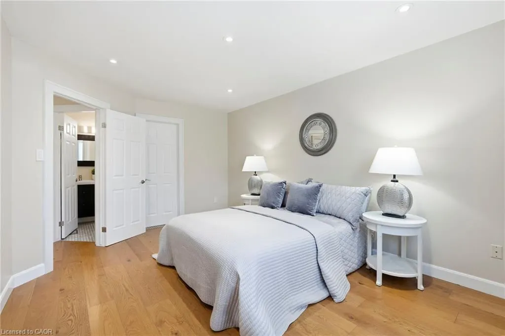 18 Sable Drive