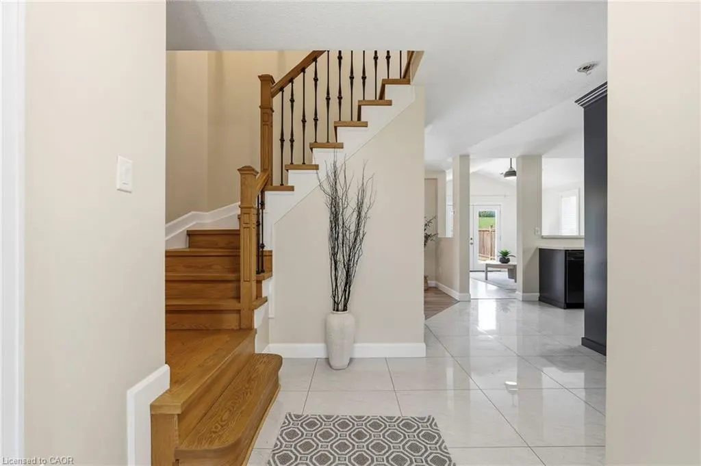 18 Sable Drive