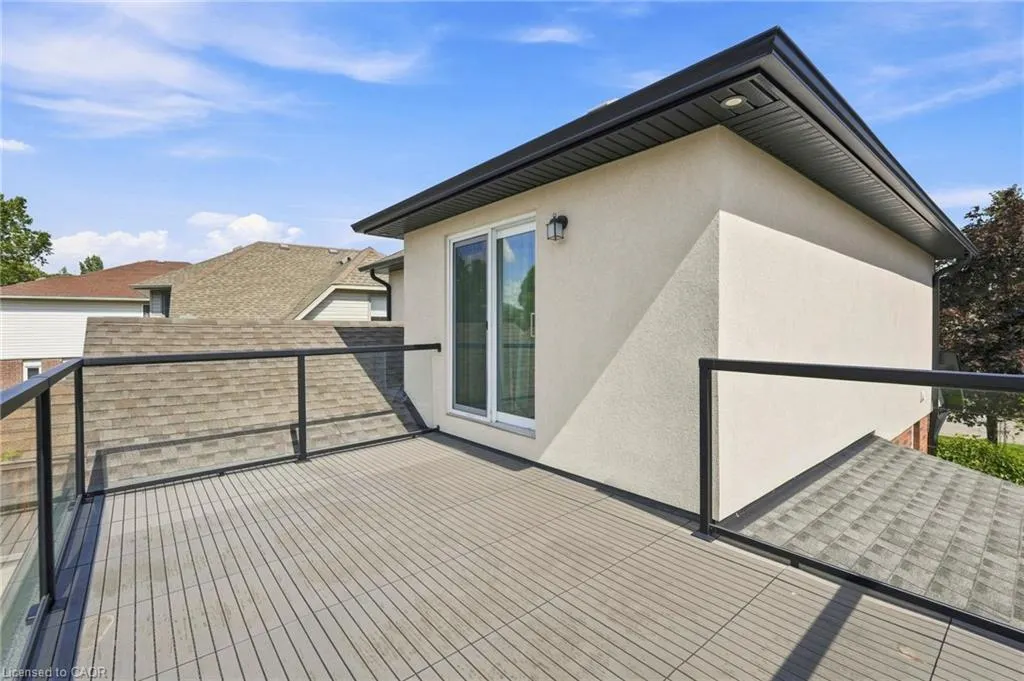 18 Sable Drive