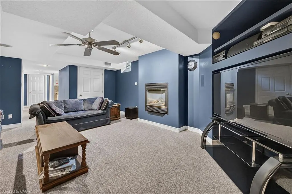 159 Thoroughbred Boulevard