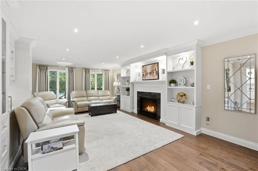 73 Richmond Crescent