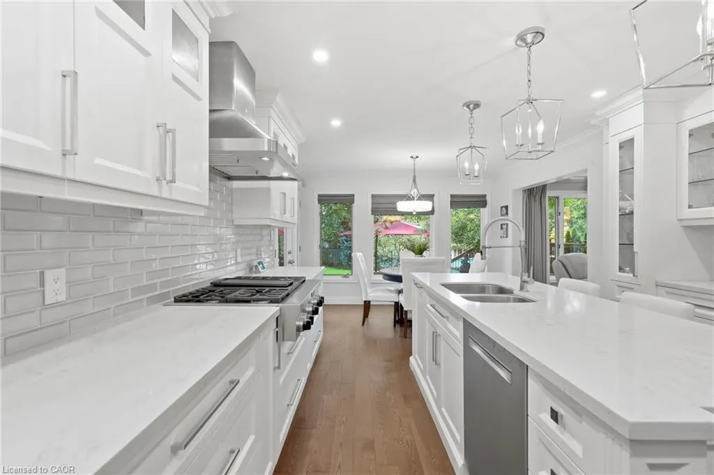 73 Richmond Crescent