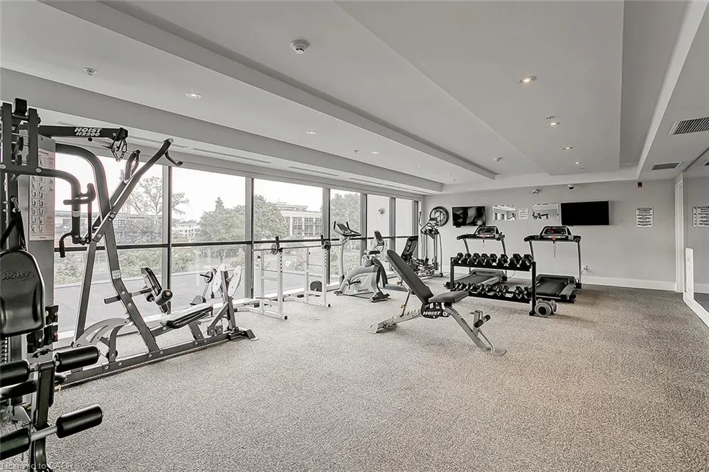 128 Garden Drive #102