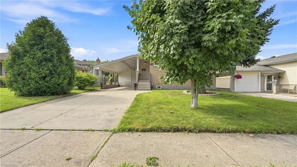 18 Glen Castle Drive